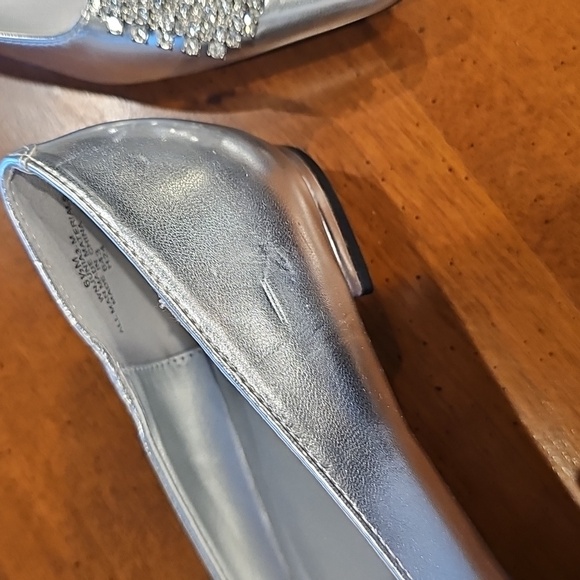 Nine West Rhinestone Accent Ballet Flat - Picture 6 of 6